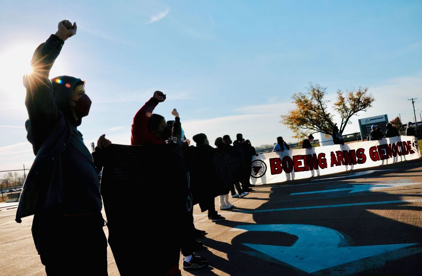 Pro-Palestinian group protests Boeing